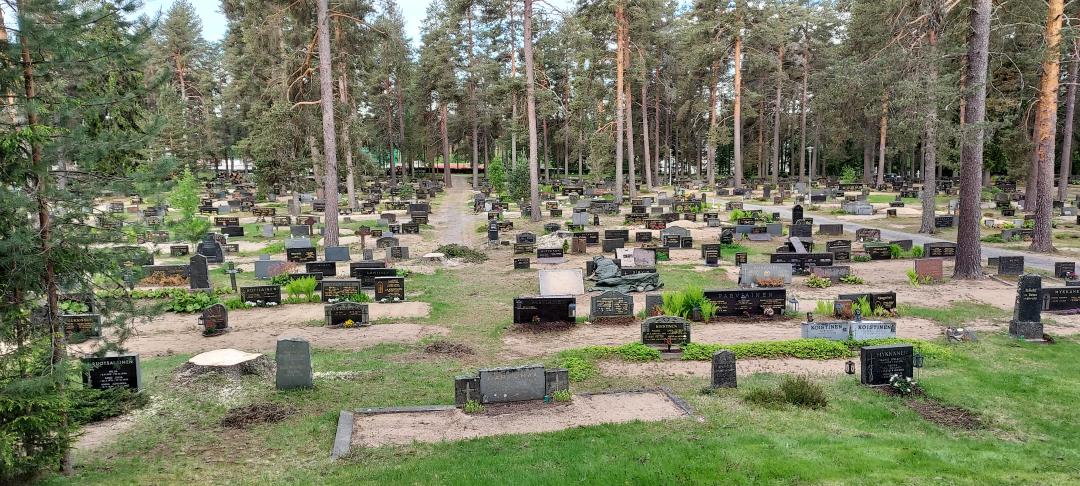 Sonkajärven hautausmaata.